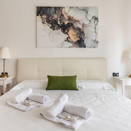 Attico Vicino Milano, Mxp, Rho Fiera Apartment บุสโตอาร์ซีซีโอ ภายนอก รูปภาพ