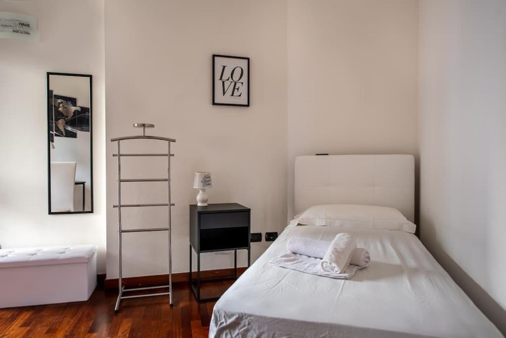 Attico Vicino Milano, Mxp, Rho Fiera Apartment บุสโตอาร์ซีซีโอ ภายนอก รูปภาพ